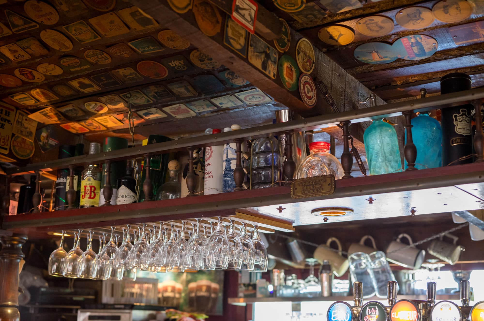 Café Brun, vieux village de Biot